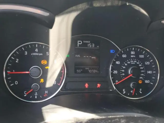 2017 KIA FORTE LX  