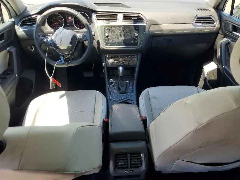 2020 VOLKSWAGEN TIGUAN SE  