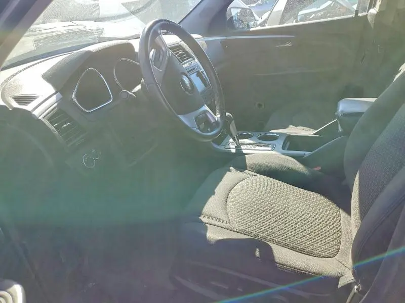 2010 CHEVROLET TRAVERSE LT  