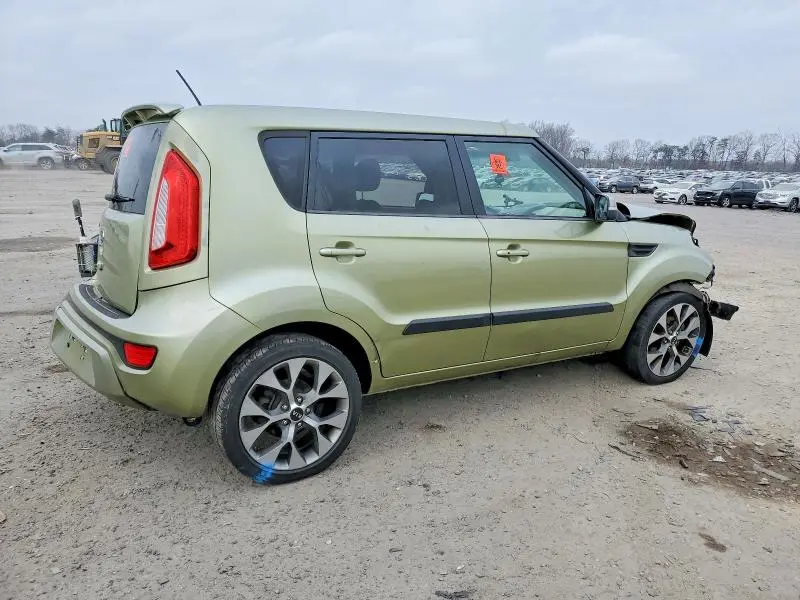 2012 KIA SOUL +  