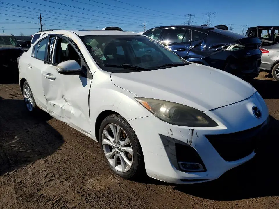 2010 MAZDA 3 S  