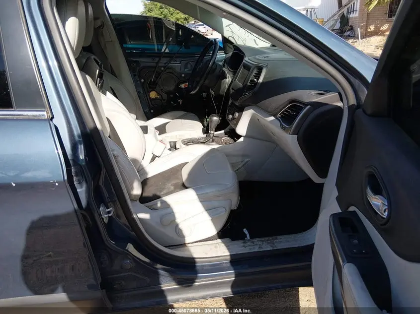 2020 JEEP CHEROKEE LATITUDE PLUS FWD