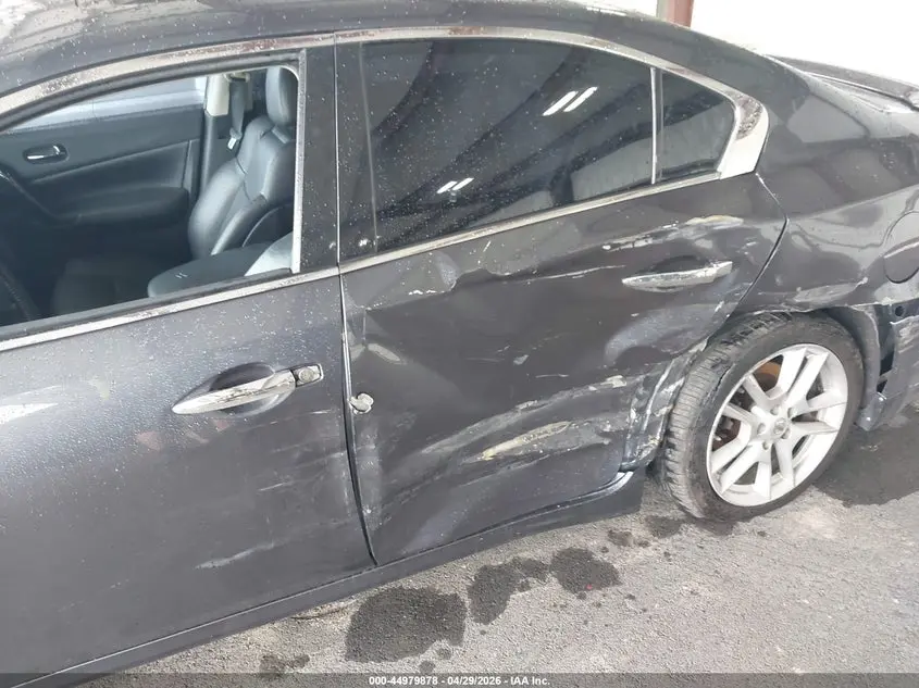2011 NISSAN MAXIMA 3.5 SV