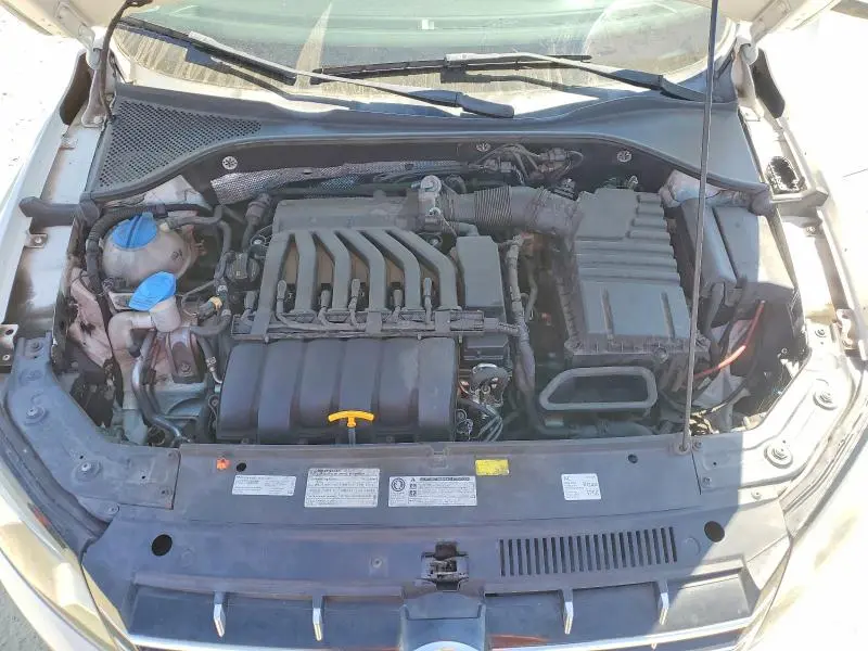 2012 VOLKSWAGEN PASSAT SEL  