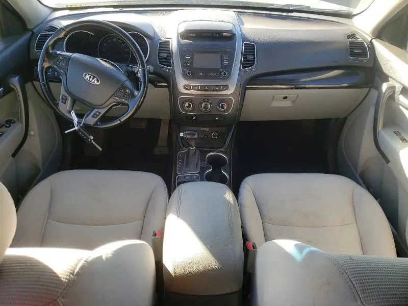 2014 KIA SORENTO LX  