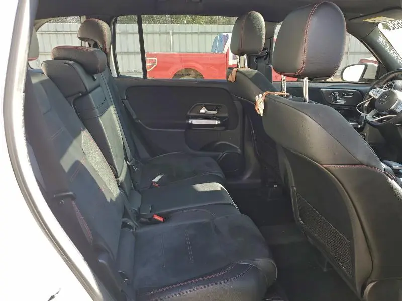 2021 MERCEDES-BENZ GLB 250  