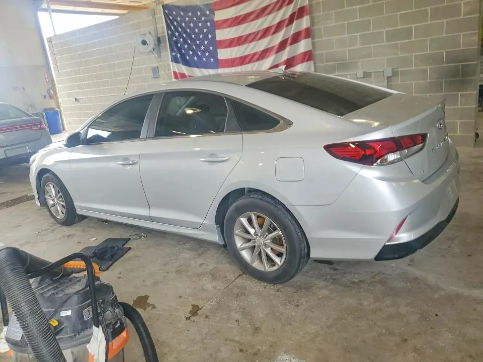 2019 HYUNDAI SONATA SE  
