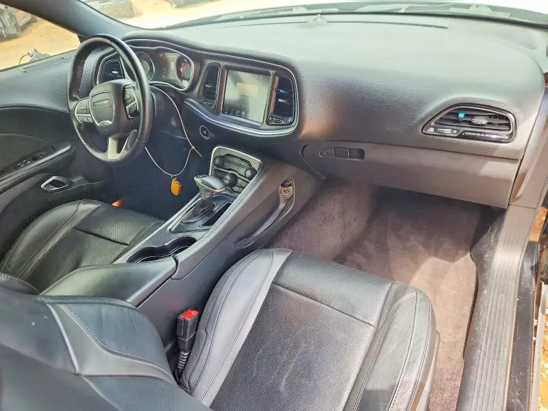 2015 DODGE CHALLENGER SXT PLUS  