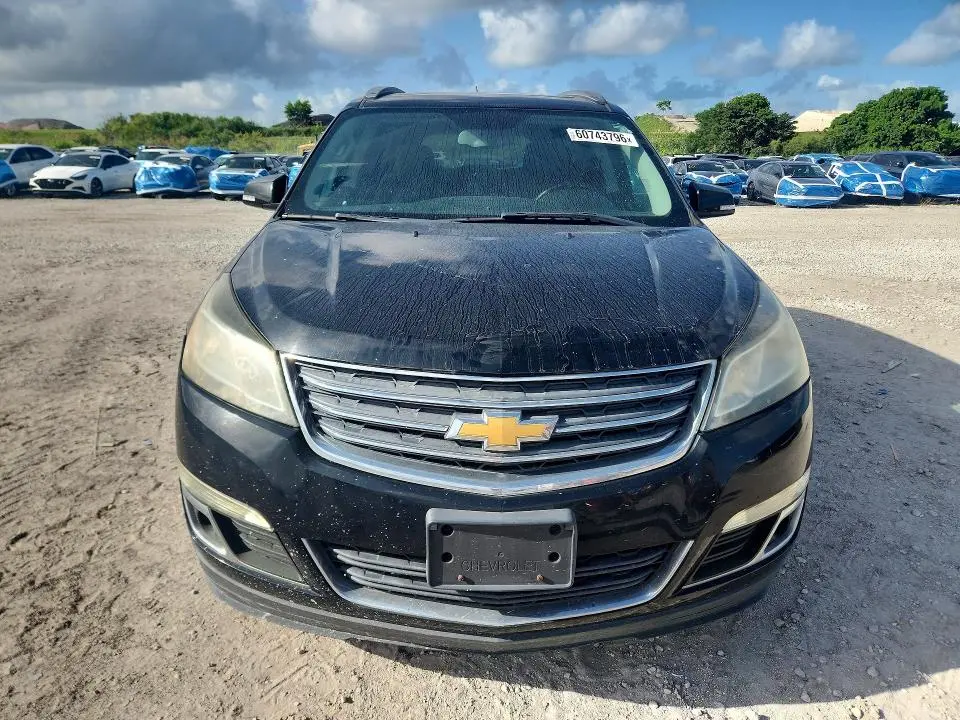 2016 CHEVROLET TRAVERSE LT  