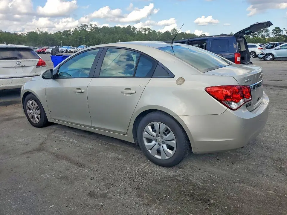 2013 CHEVROLET CRUZE LS  