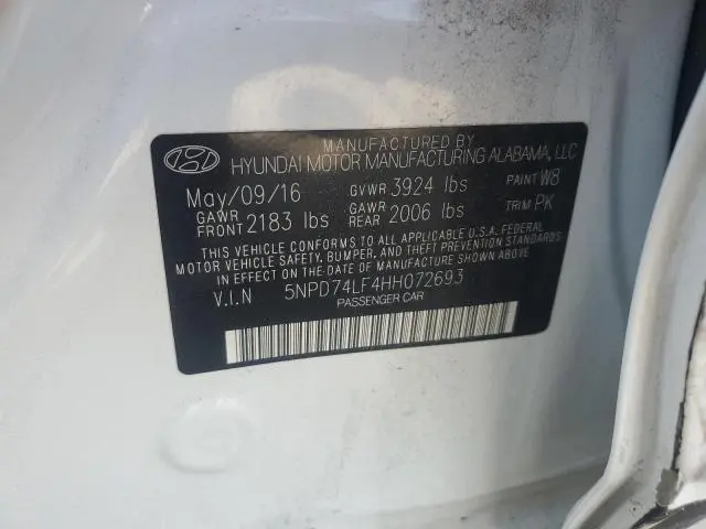 2017 HYUNDAI ELANTRA SE  