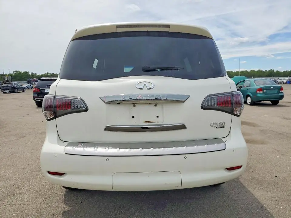 2015 INFINITI QX80 BASE  