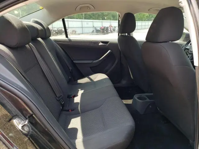 2013 VOLKSWAGEN JETTA BASE  