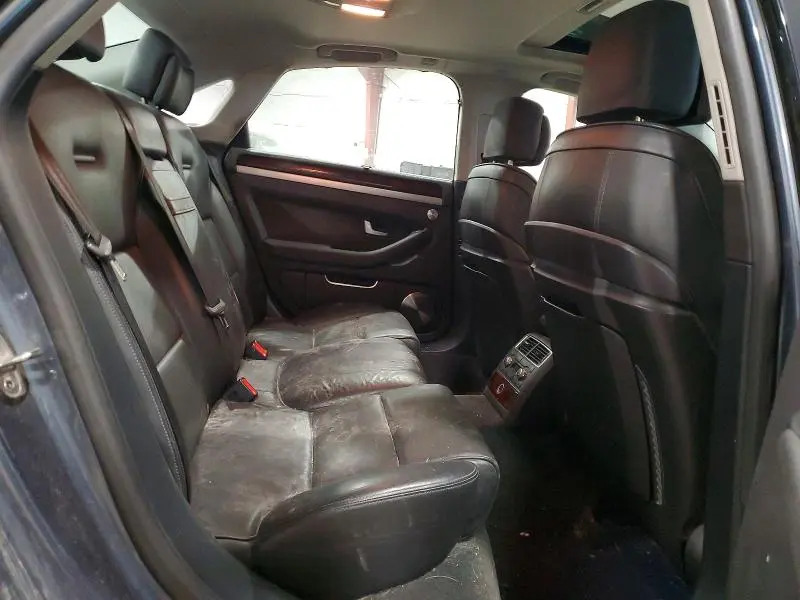 2010 AUDI A8 QUATTRO  