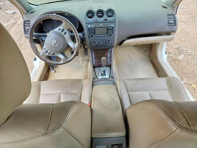 2010 NISSAN ALTIMA SR  