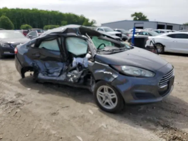 2018 FORD FIESTA SE  
