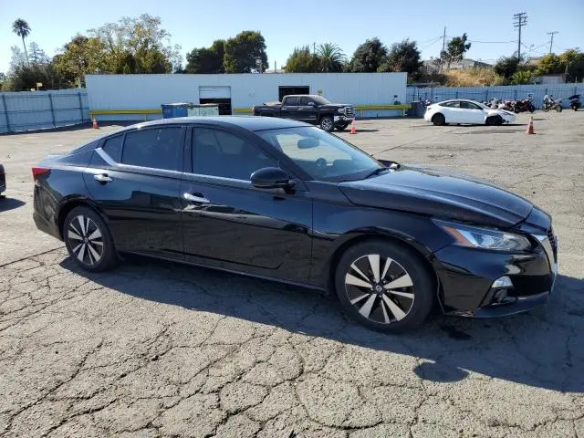 2019 NISSAN ALTIMA SL  