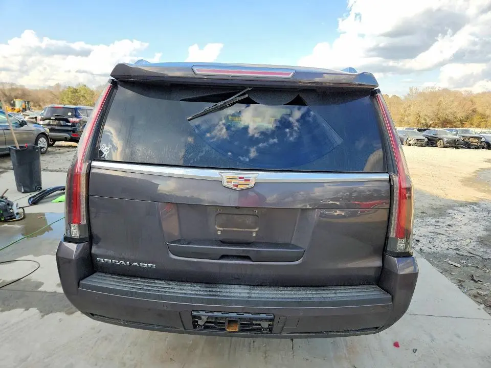 2016 CADILLAC ESCALADE ESV LUXURY  