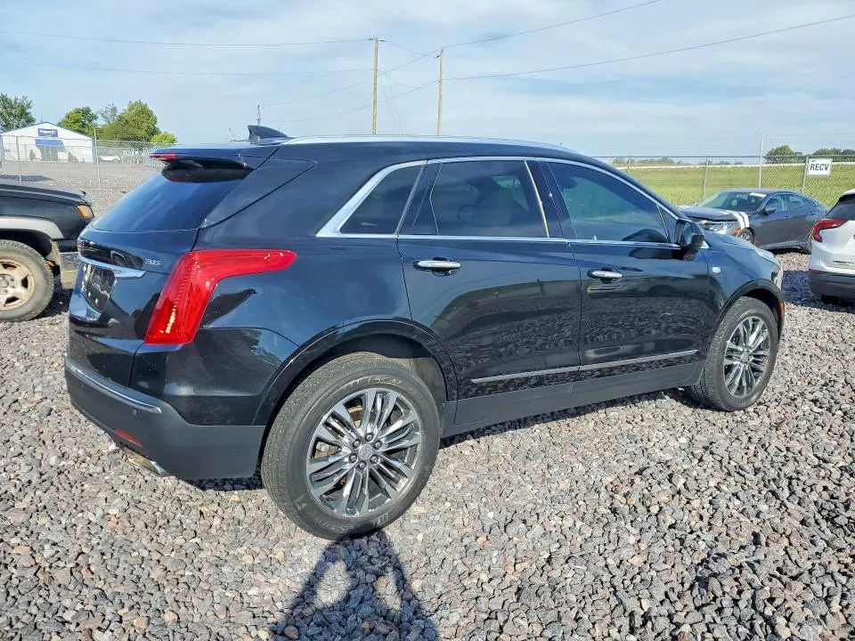 2017 CADILLAC XT5 PREMIUM LUXURY  