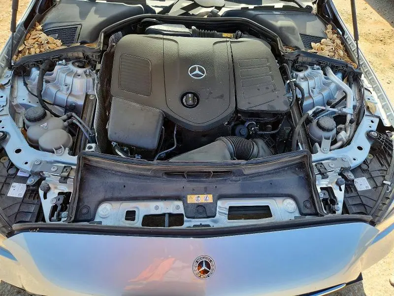 2023 MERCEDES-BENZ C 300  