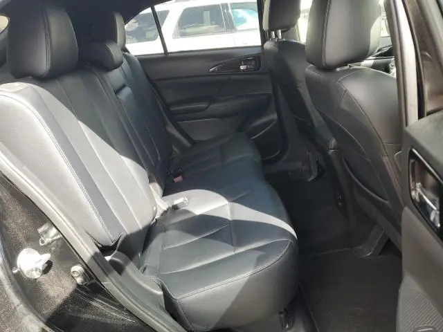 2022 MITSUBISHI ECLIPSE CROSS SE  