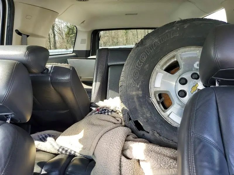 2010 CHEVROLET SUBURBAN K1500 LT  