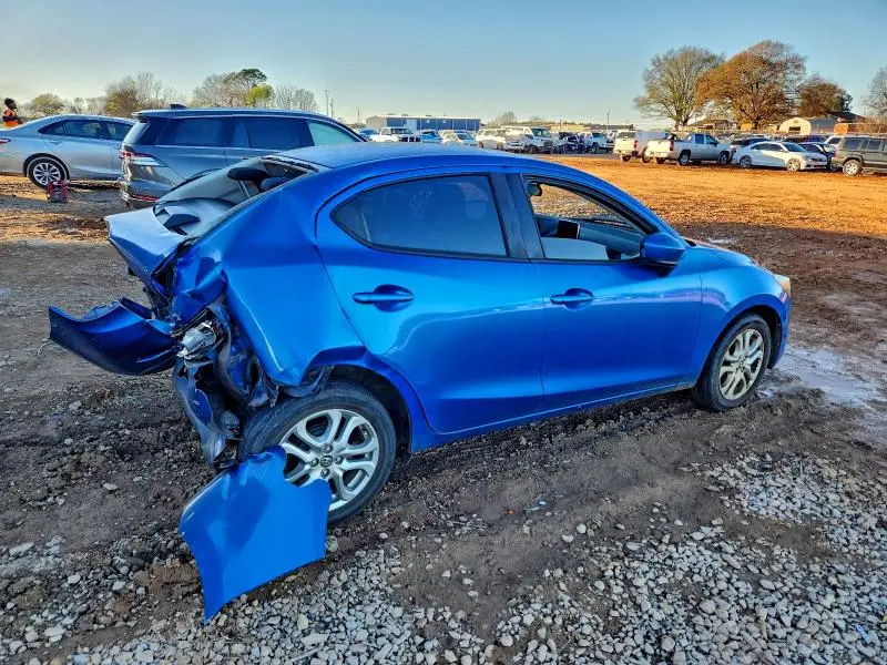 2018 TOYOTA YARIS IA   