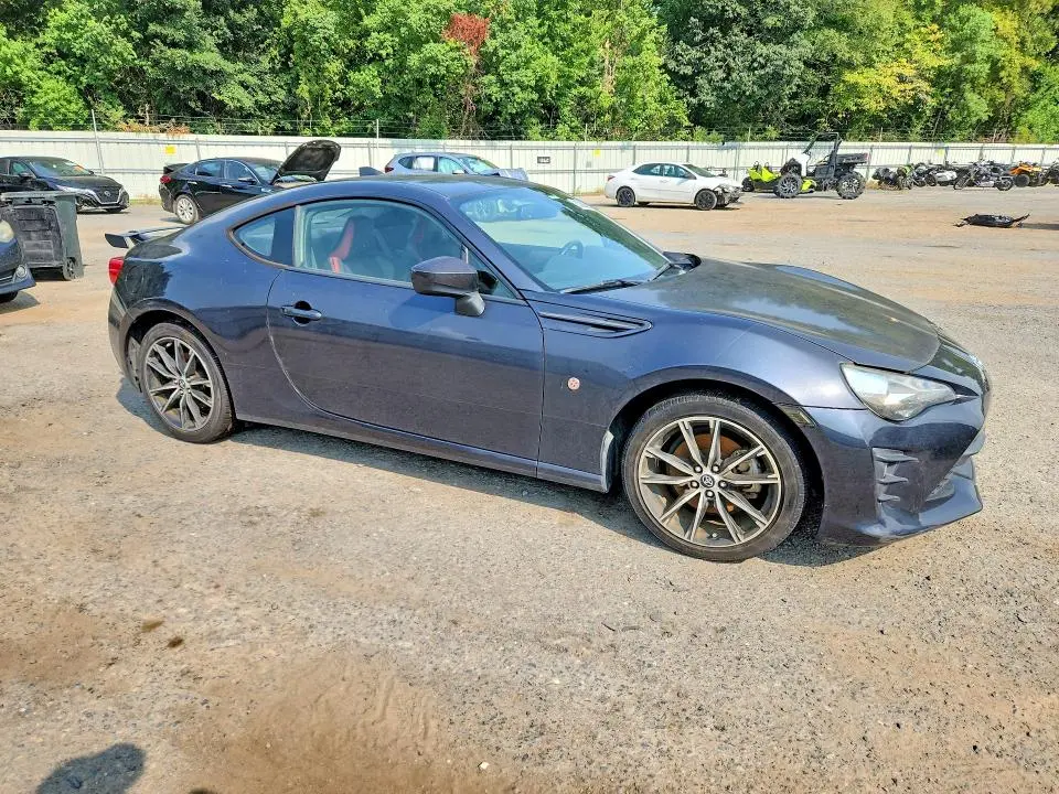 2019 TOYOTA 86 GT  