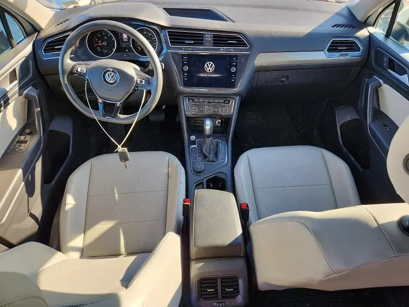 2021 VOLKSWAGEN TIGUAN SE  