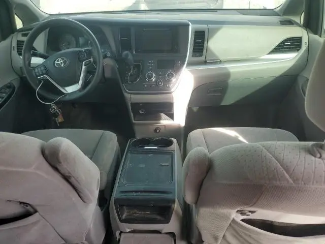 2015 TOYOTA SIENNA LE  