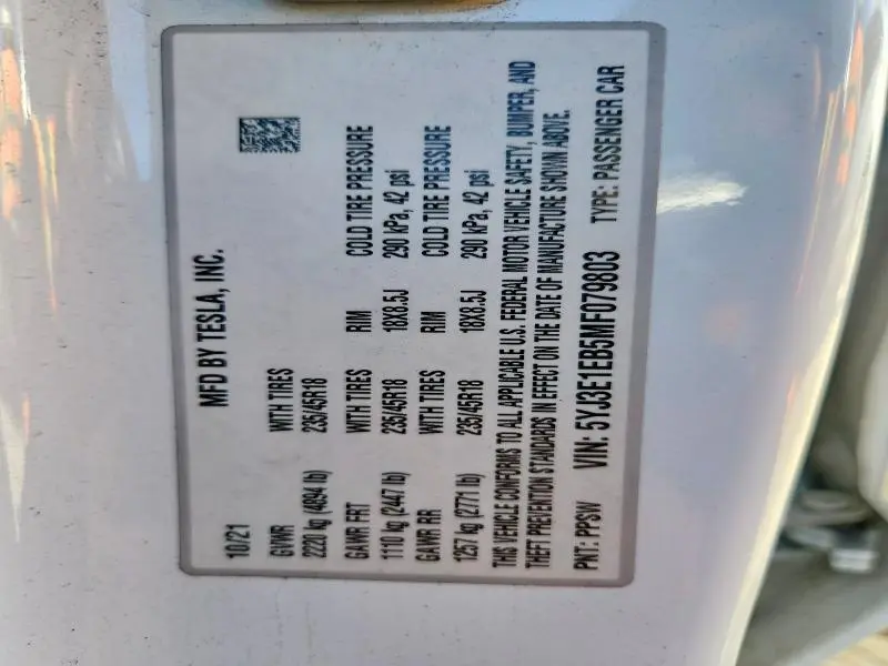 2021 TESLA MODEL 3   