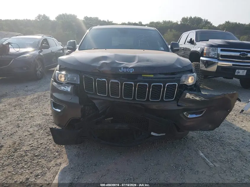 2019 JEEP GRAND CHEROKEE LAREDO E 4X2