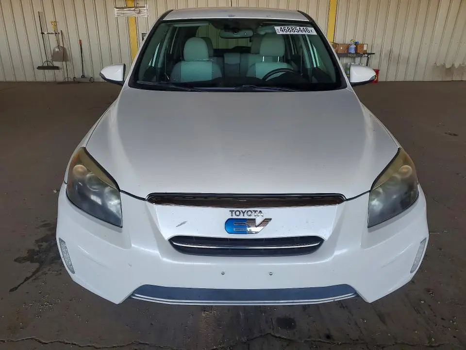 2013 TOYOTA RAV4 EV BASE  