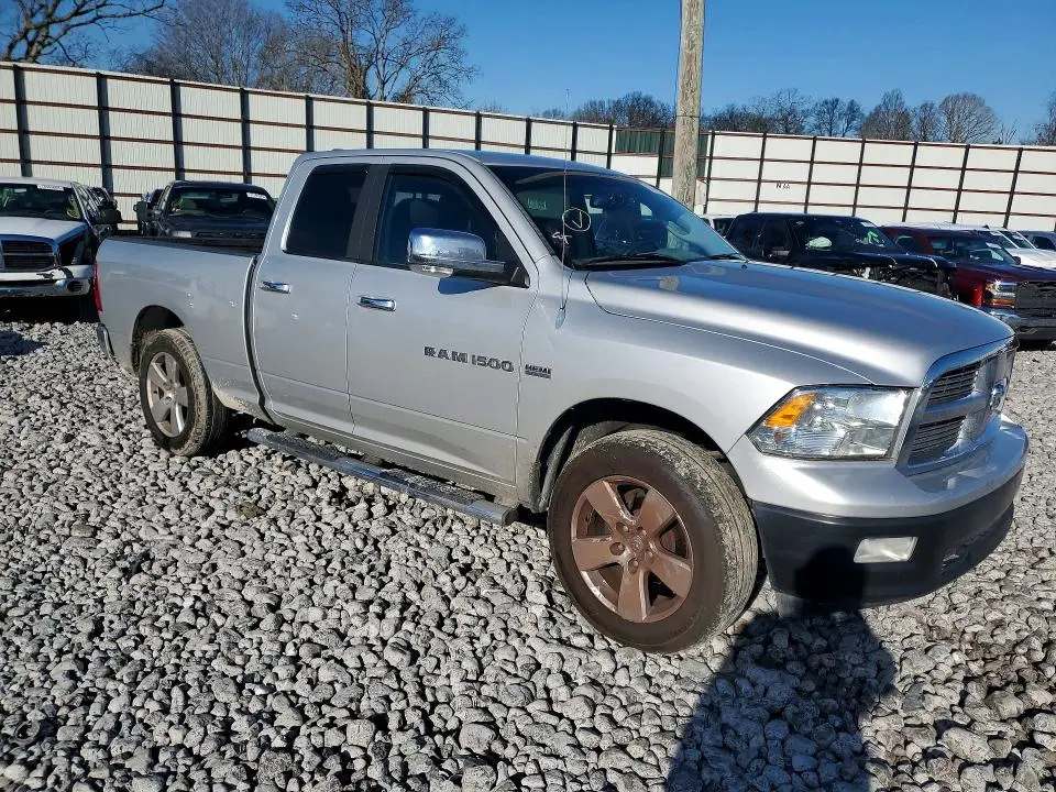 2012 DODGE RAM 1500 SLT  