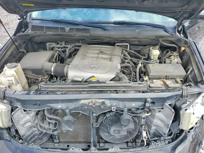 2010 TOYOTA SEQUOIA PLATINUM  