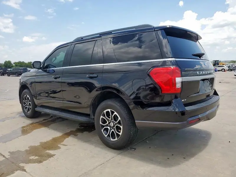 2023 FORD EXPEDITION XLT  