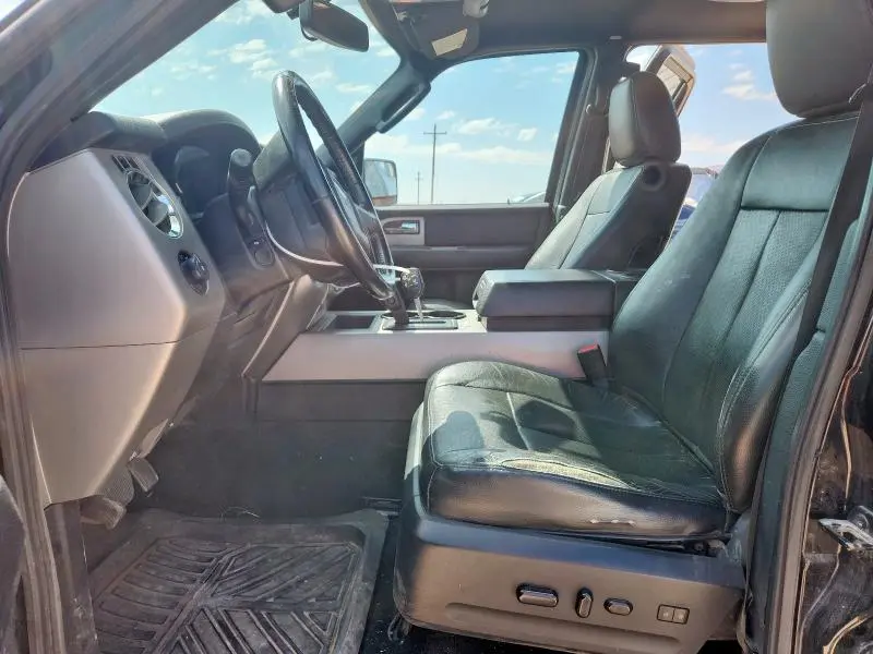 2016 FORD EXPEDITION EL XLT  
