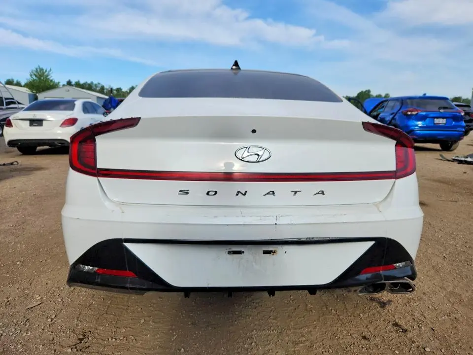 2021 HYUNDAI SONATA SEL PLUS  