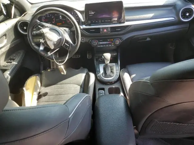 2023 KIA FORTE GT LINE  