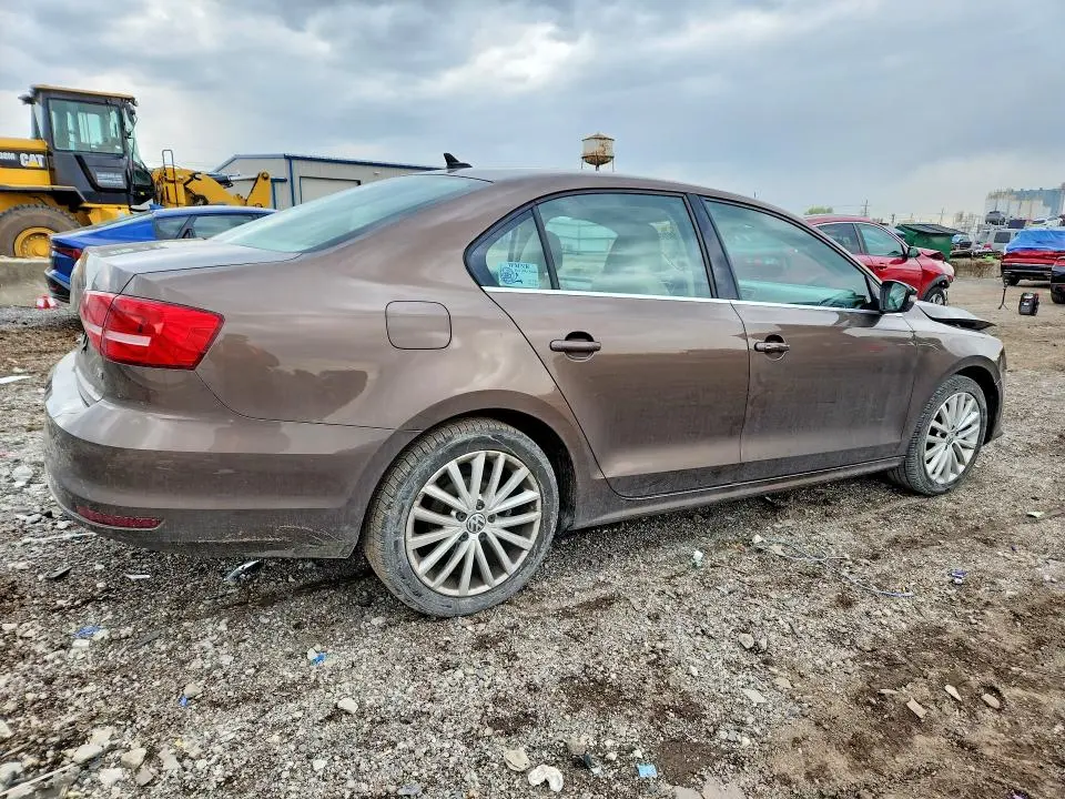 2015 VOLKSWAGEN JETTA SE  