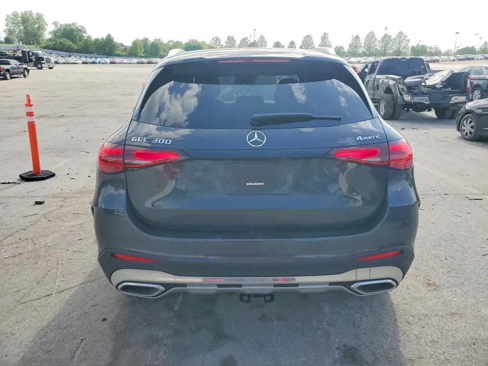 2025 MERCEDES-BENZ GLC 300 4MATIC  