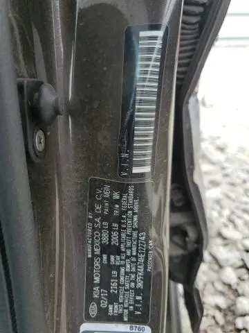2017 KIA FORTE LX  