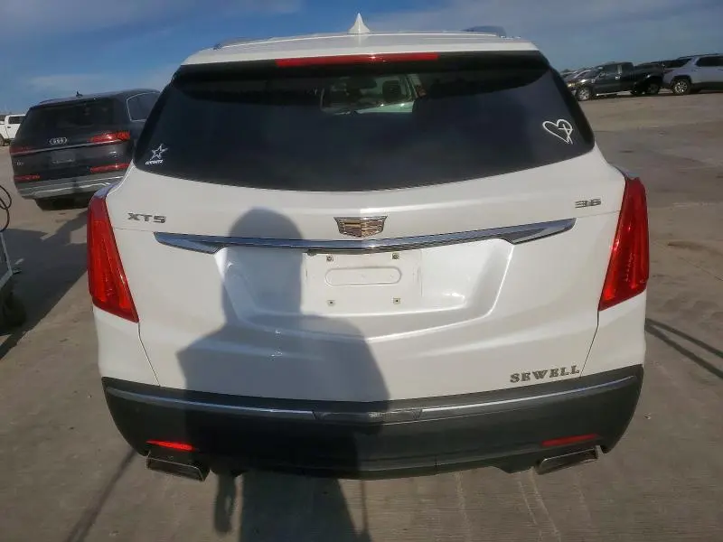 2017 CADILLAC XT5 PREMIUM LUXURY  