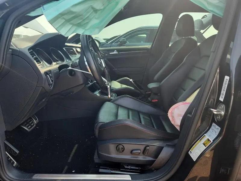 2017 VOLKSWAGEN GTI S/SE  