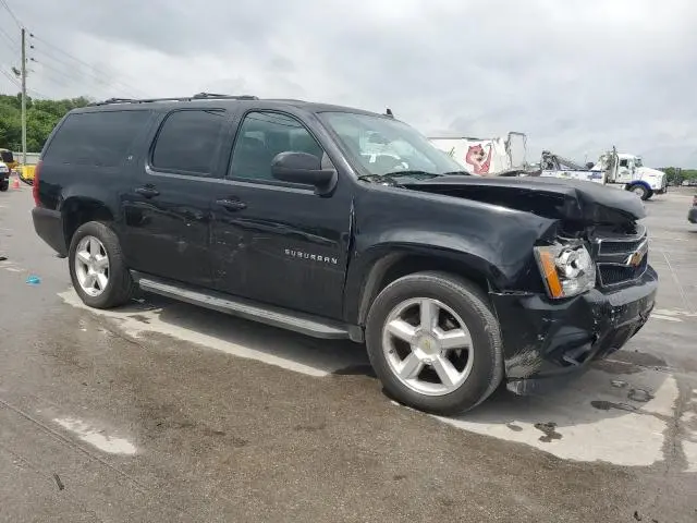 2013 CHEVROLET SUBURBAN C1500 LT  