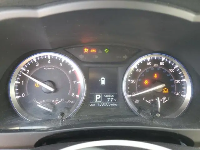 2015 TOYOTA HIGHLANDER LE  