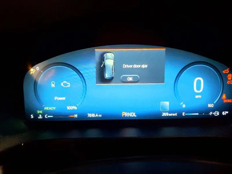 2025 FORD ESCAPE ST LINE ELITE  