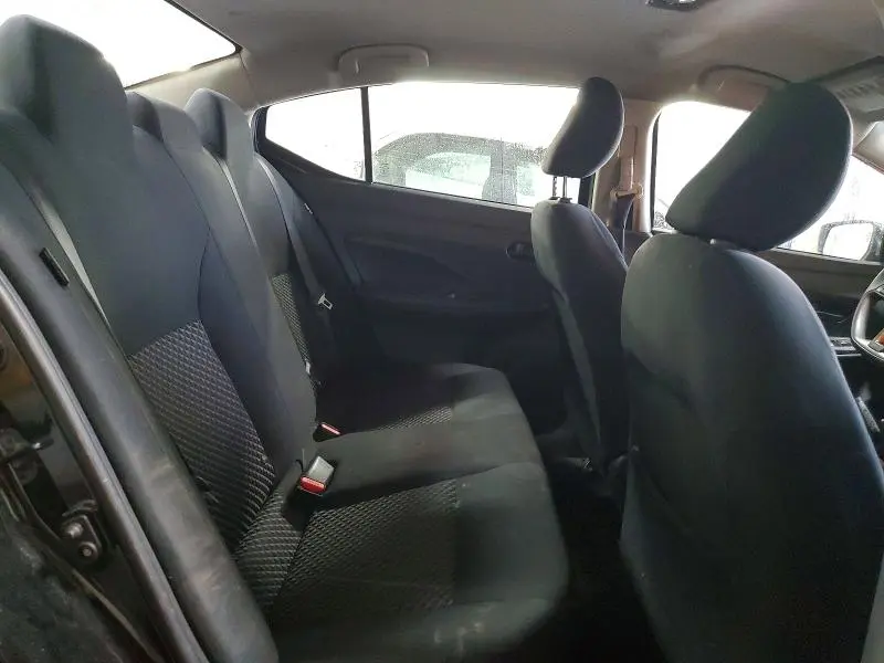 2023 NISSAN VERSA S  