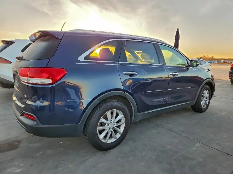 2017 KIA SORENTO   