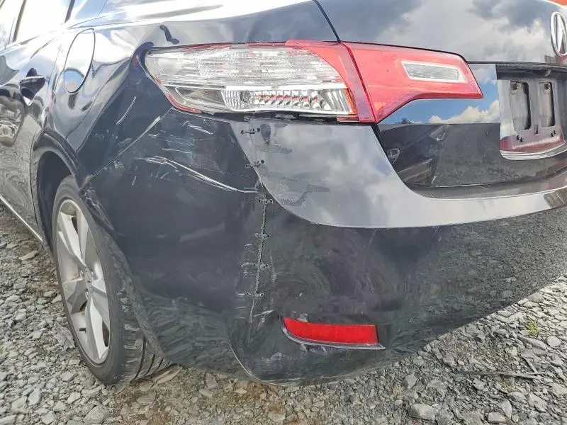 2013 ACURA ILX 20 TECH  